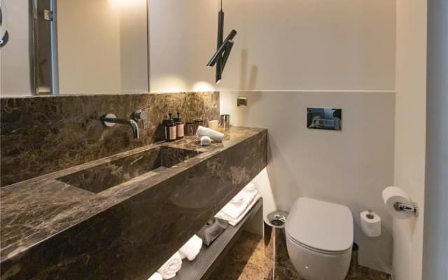 Adia Aluma Athens, Curio Collection By Hilton - photo 4