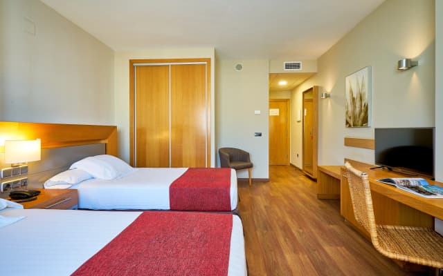 Hotel Guadalmedina - photo 3