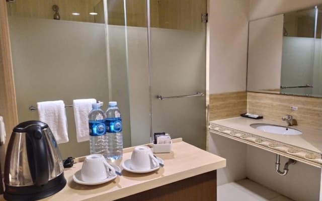 Hotel Olive - photo 6