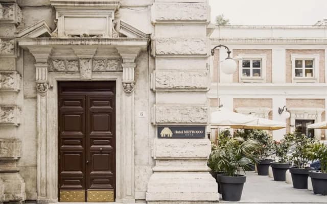 Boutique Hotel Metro 900 - photo 3