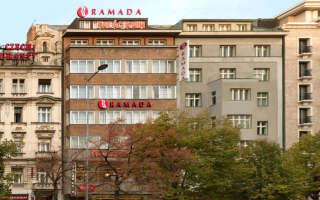Ramada by Wyndham Prague City Centre - photo 3