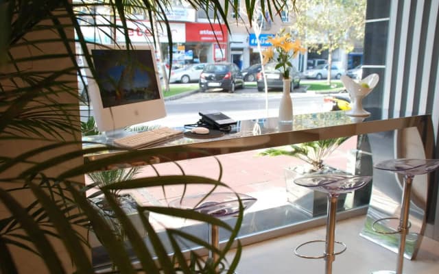 MY Hotel - photo 4