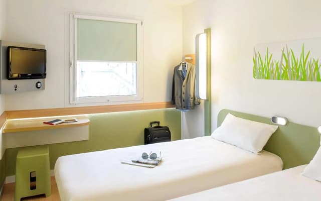 ibis budget Courbevoie Paris la Defense 1 - photo 2