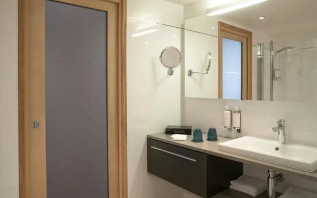 Croisette Beach Hotel Cannes - MGallery Collection - photo 2