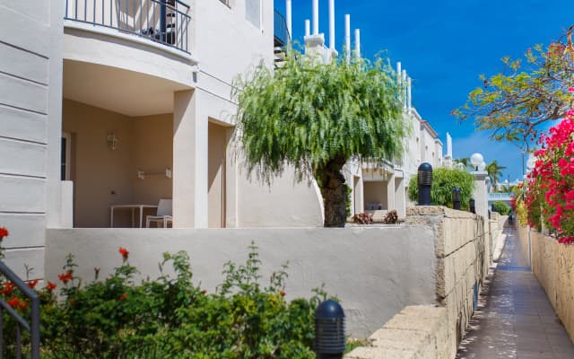 Los Olivos Beach Resort - photo 4
