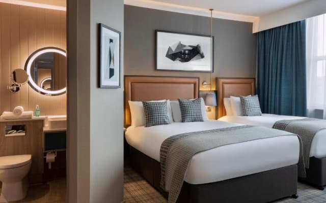 Leonardo Royal Hotel Edinburgh - photo 9