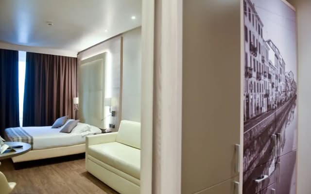 Duomo Hotel & Apartments - photo 6