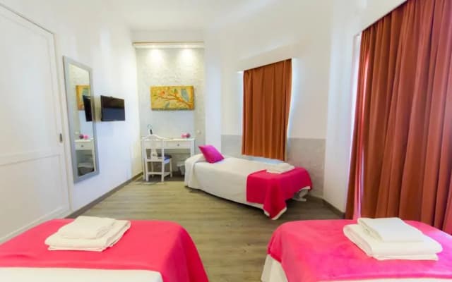 Hotel Sun Holidays - photo 1