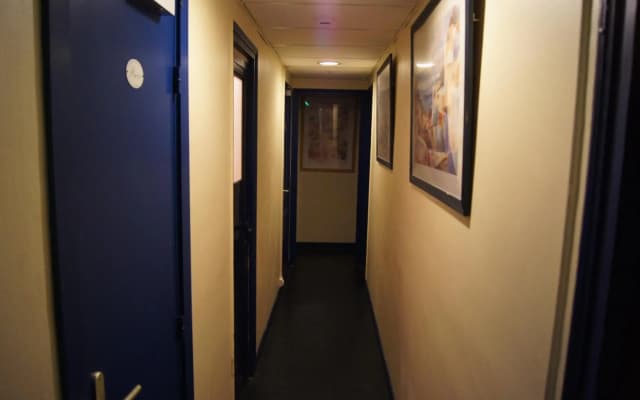 Hotel Moderne - photo 4