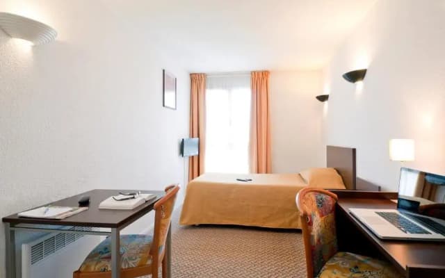 Aparthotel Adagio Access La Défense Place Charras - photo 10