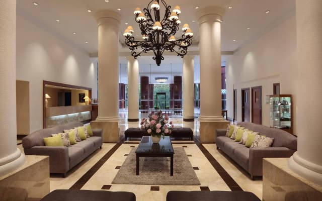 Aryaduta Lippo Village - photo 2
