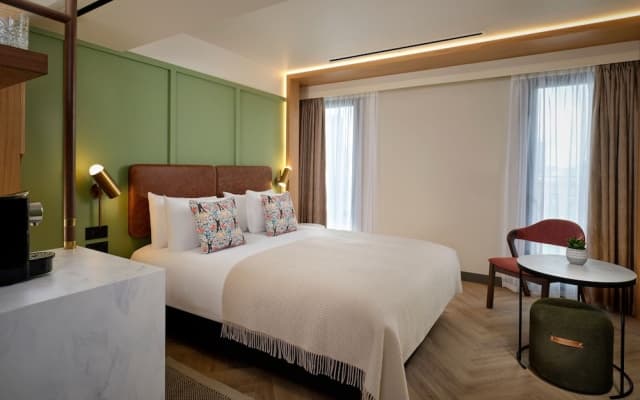 The Reach at Piccadilly, Manchester, a Tribute Portfolio Hotel - photo 1