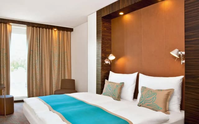 Motel One Manchester Piccadilly - photo 5