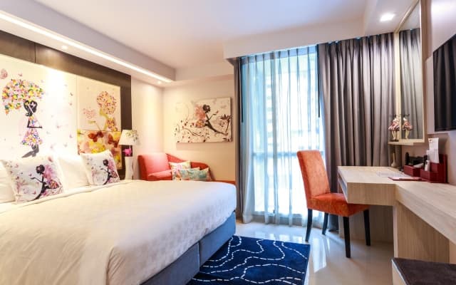 Hotel Clover Asoke - photo 5