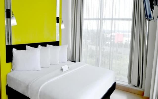 Hotel Santika BSD City Serpong - photo 1