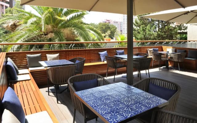 Lisbon Marriott Hotel - photo 2