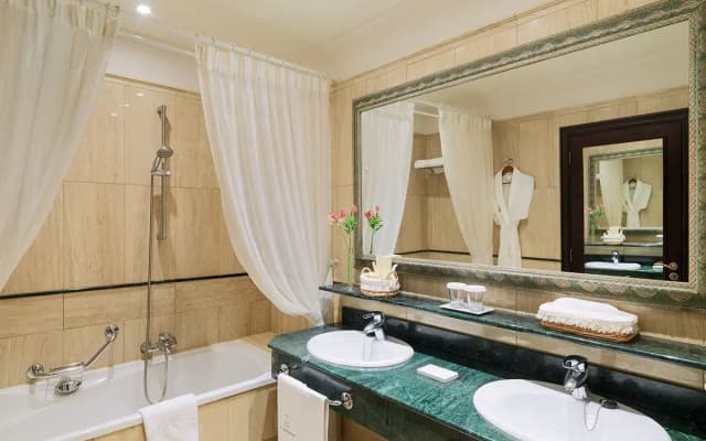 1881 Tenerife Madrigueras Golf Hotel - photo 9