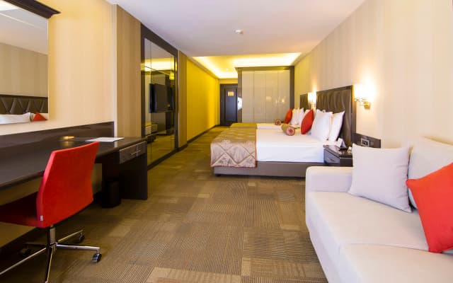 Svalinn Hotel - photo 3