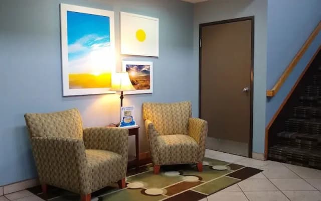 Days Inn Las Vegas - photo 3