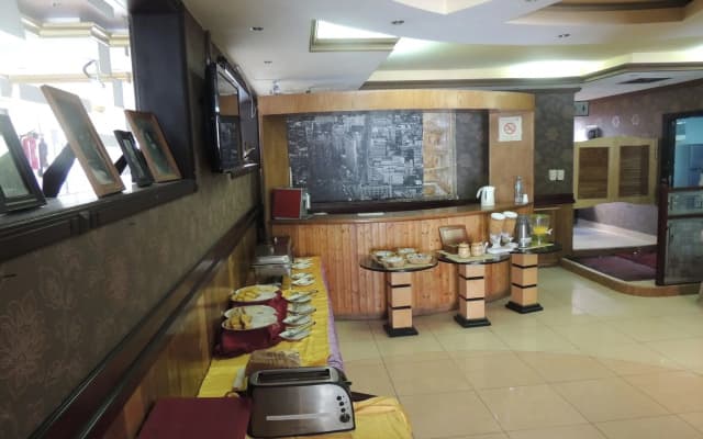 Oriental Palace Hotel Apartments - photo 5