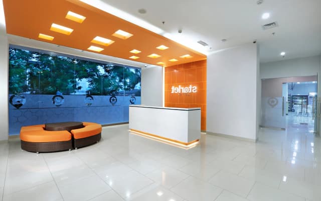 Starlet Hotel Serpong - photo 1