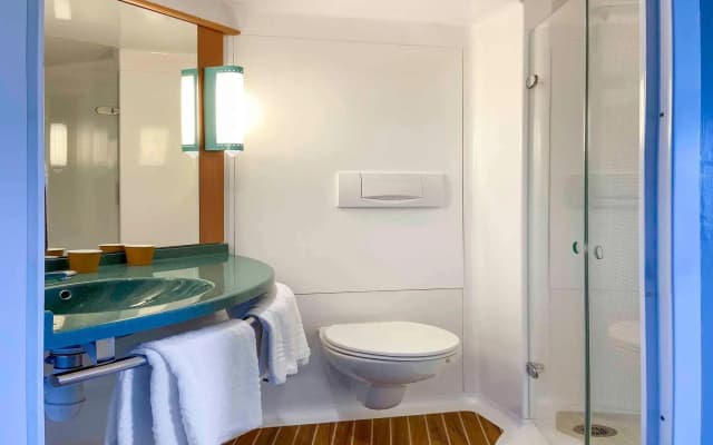Ibis Hotel Alicante - photo 1