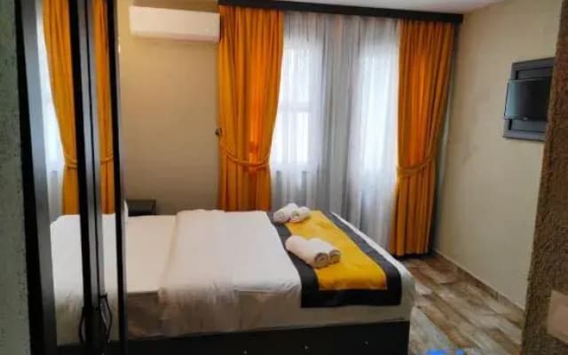 Lebon Hotel Old City - photo 4