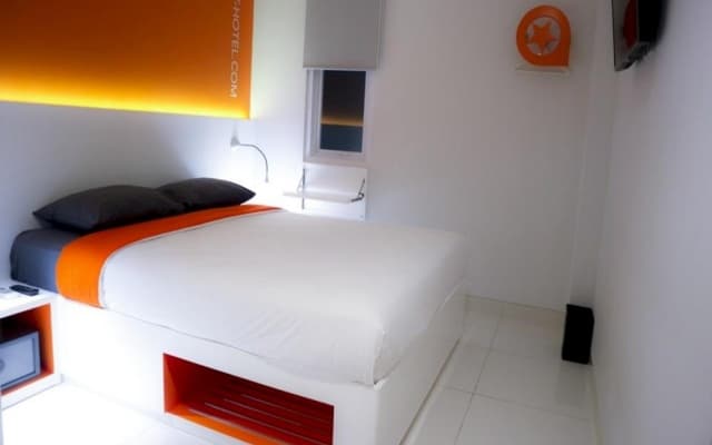 Starlet Hotel Serpong - photo 1