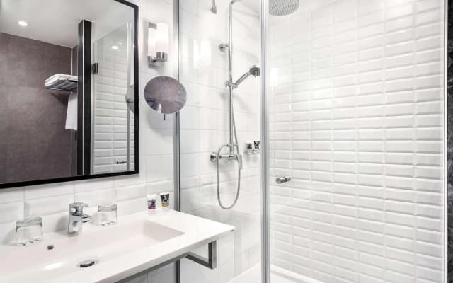Mercure Budapest City Center Hotel - photo 8