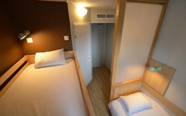Reseda Hotel - photo 3