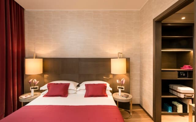 Rosa Grand Hotel - photo 4