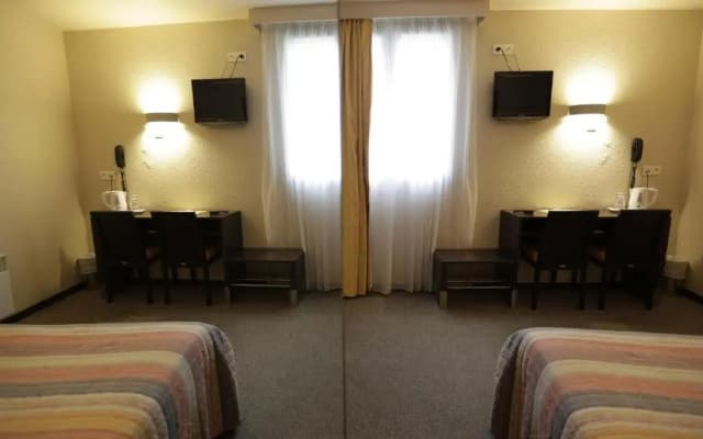 Hôtel Au Petit Caporal - photo 4