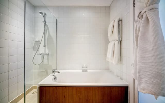 Apex City of Edinburgh Hotel - photo 4
