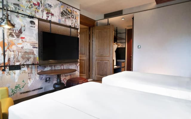 Canopy By Hilton Istanbul Taksim - photo 5