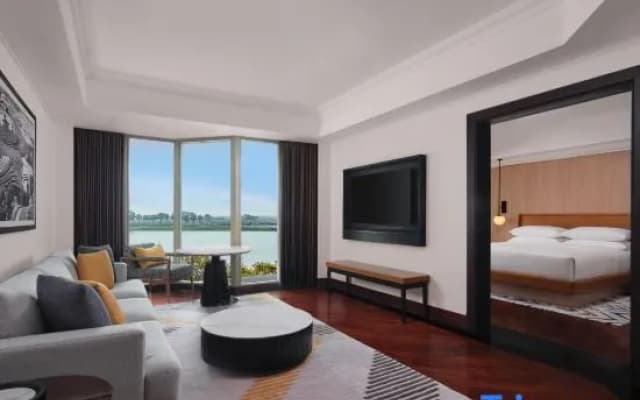 Sheraton Jakarta Soekarno Hatta Airport - photo 2