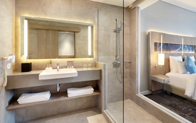 Novotel Jakarta Mangga Dua Square Hotel - photo 8
