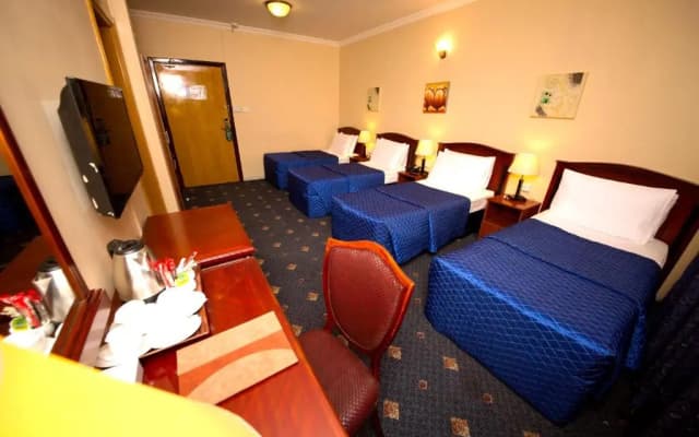 Mount Royal Hotel - photo 1