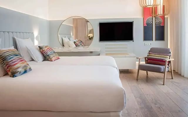 Croisette Beach Hotel Cannes - MGallery Collection - photo 1