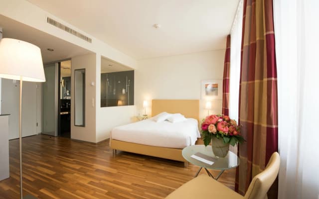 Hotel Glockenhof - photo 4