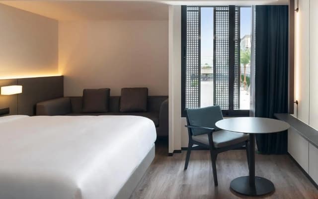 Radisson Hotel Don Mueang Bangkok - photo 5