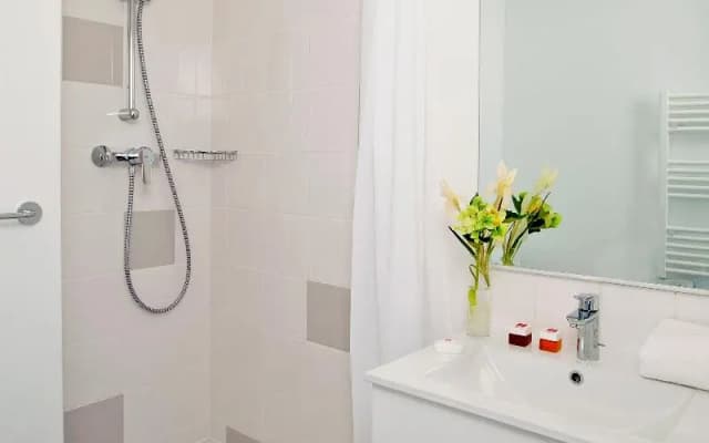 Séjours & Affaires Paris Bagnolet - photo 6