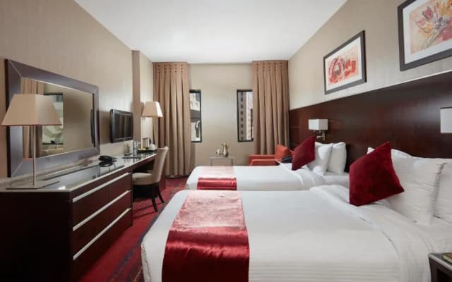 Maysan Al Harithia Hotel - photo 1