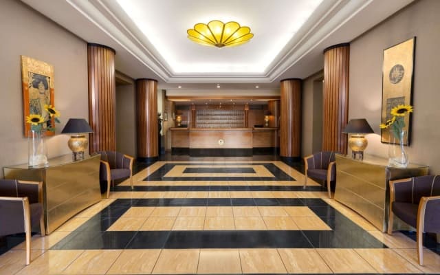 Ramada by Wyndham Naples - photo 3