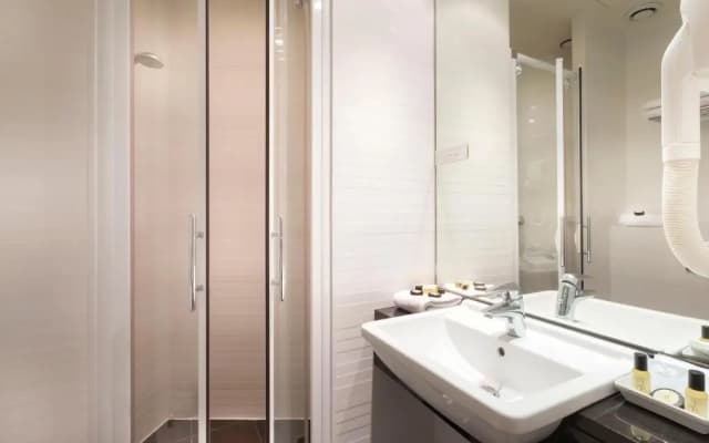 Elysees Union Hotel - photo 5