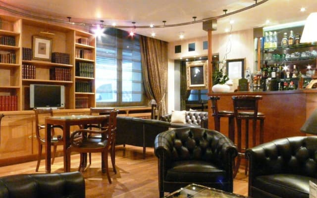 Hotel Victor Hugo Paris Kléber - photo 2