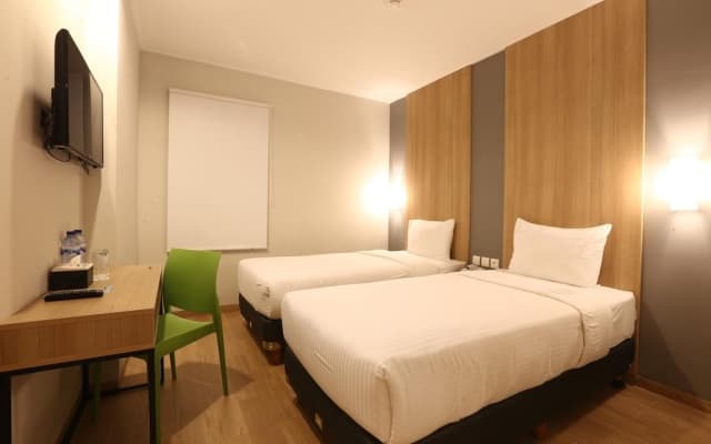 Hotel Citradream Bintaro - photo 4
