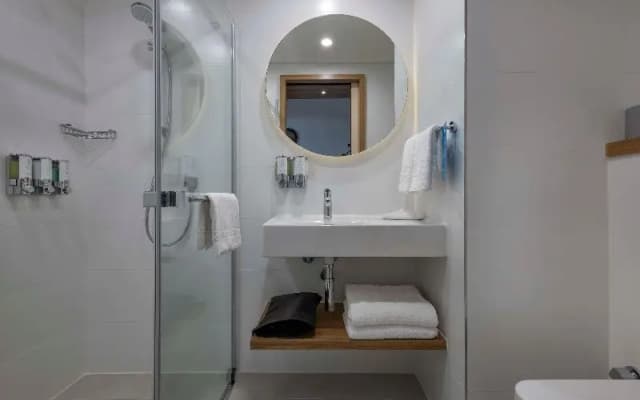 Hampton By Hilton Antalya Airport - photo 4