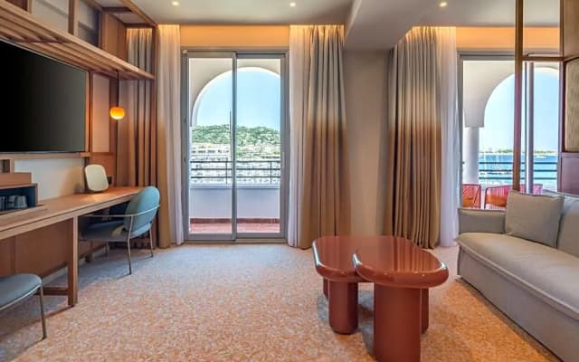 Canopy by Hilton Cannes - photo 5