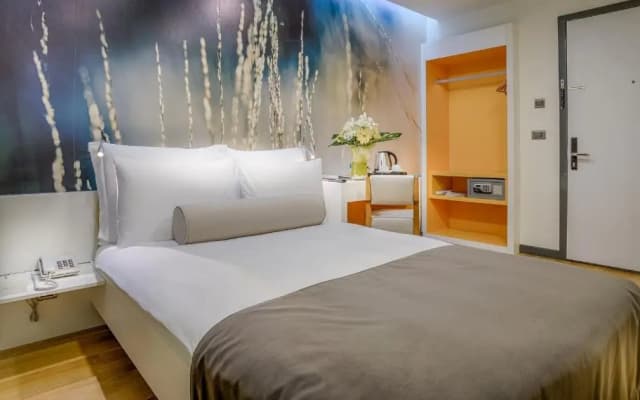 Tav Airport Hotel Izmir - photo 2