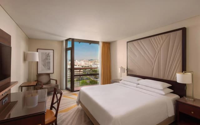 Lisbon Marriott Hotel - photo 7
